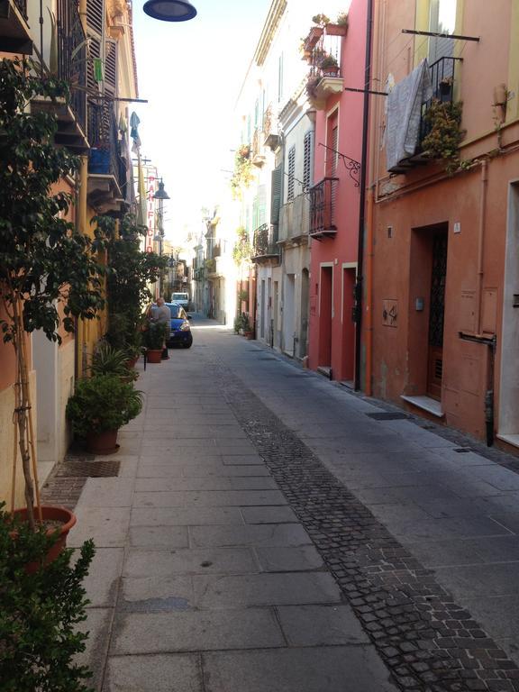Appartamento San Giovanni Cagliari Habitación foto